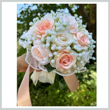 Bouquet da Sposa – Fiori Artificiali Bianchi e Rosa con Nastro in Raso 39965718p