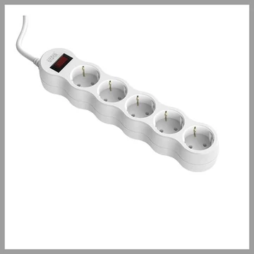 Multipresa Winning Star – 5 prese con interruttore – Modello ST-1035