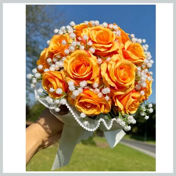 Bouquet da Sposa – Fiori Artificiali Arancioni con Nastro in Raso 39965718o