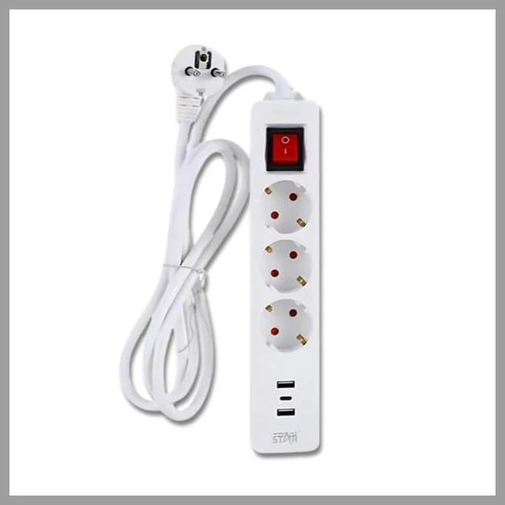 Multipresa Winning Star – 3 prese con interruttore – Modello ST-4047